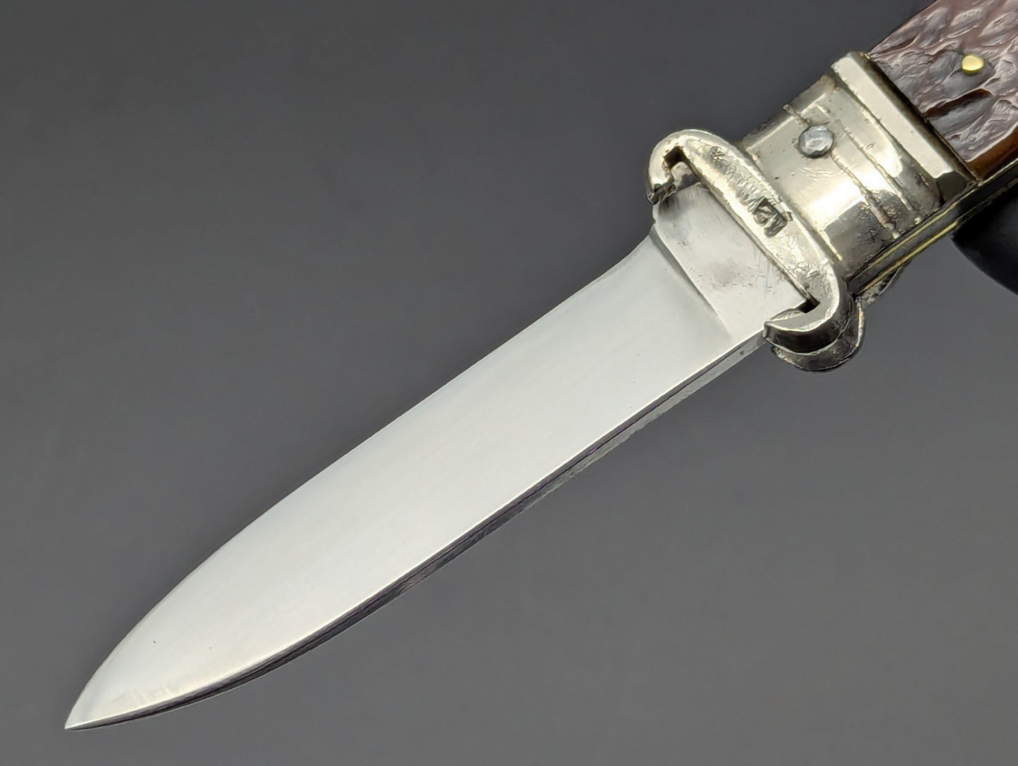 Italian VIRGINIA Shot Shell Puller Leverlock Switchblade Knife